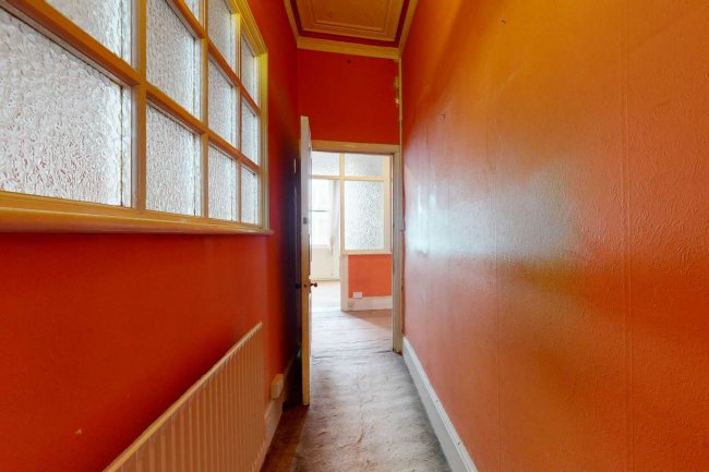 Second Floor Flat, 62 Redcliffe Square, London, SW10 9BN 8