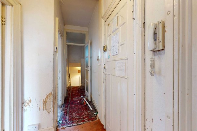 Third Floor Flat, 46 Redcliffe Square, London, SW10 9HQ 4