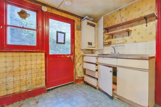 10 Radcot Street, Kennington, London, SE11 4AH 4