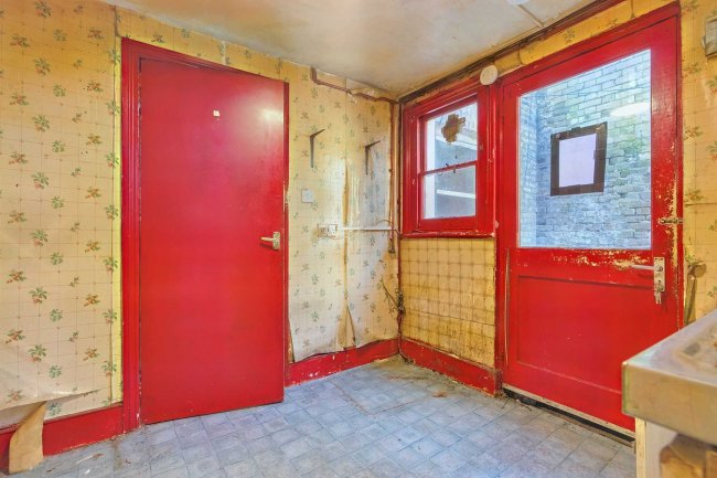 10 Radcot Street, Kennington, London, SE11 4AH 4