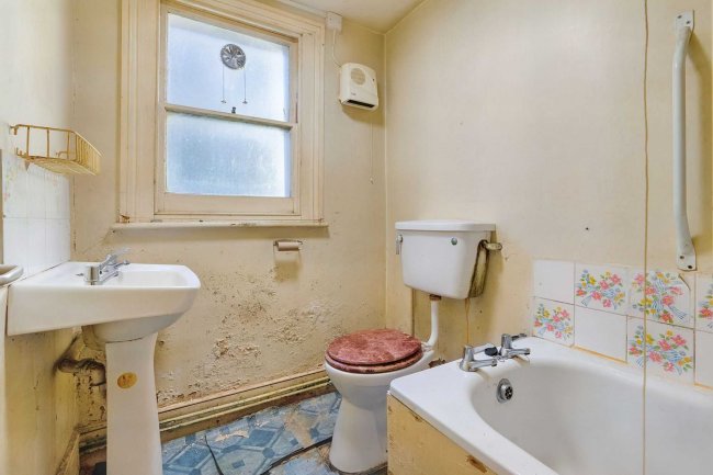 10 Radcot Street, Kennington, London, SE11 4AH 4