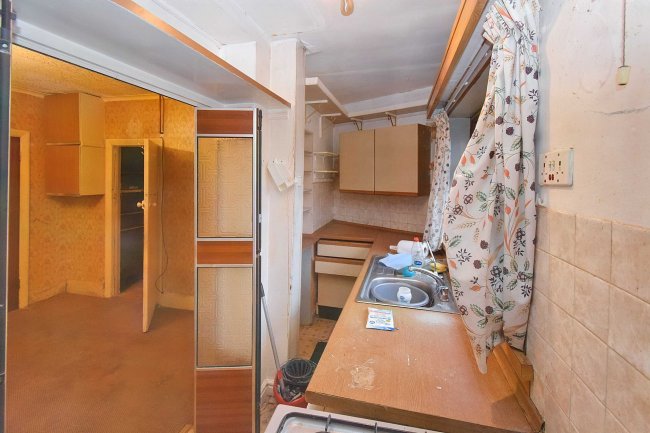 6 Forknell Avenue, Coventry, CV2 3EE 4