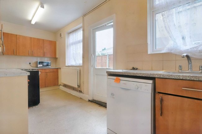 46A Sebert Road, Forest Gate, London, E7 0NQ 8