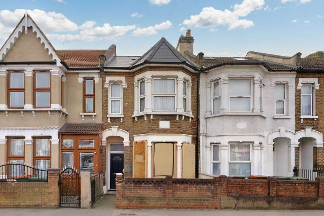 134A Plashet Road, Plaistow,  London E13 0QS 10