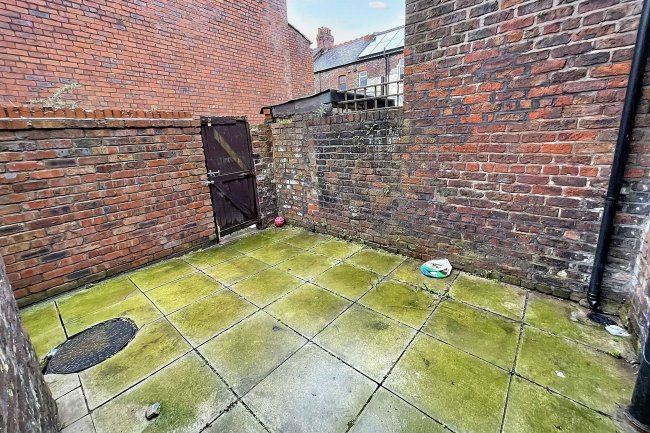 25 Priory Road, Liverpool, Merseyside, L4 2RT 3