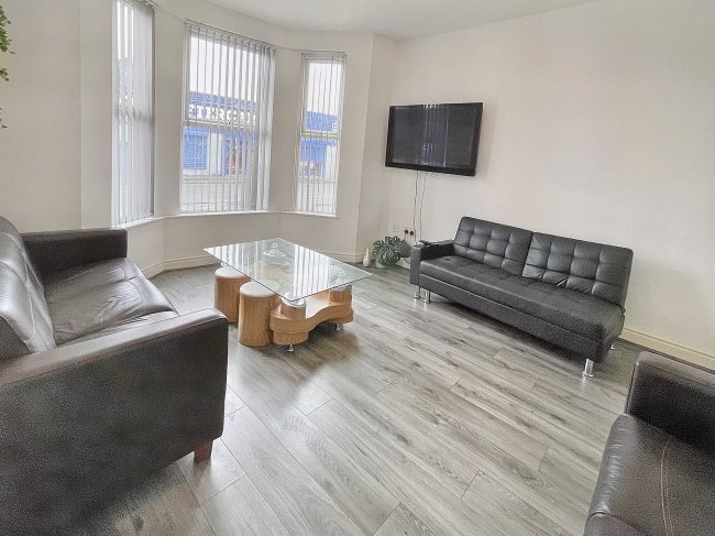 25 Priory Road, Liverpool, Merseyside, L4 2RT 3