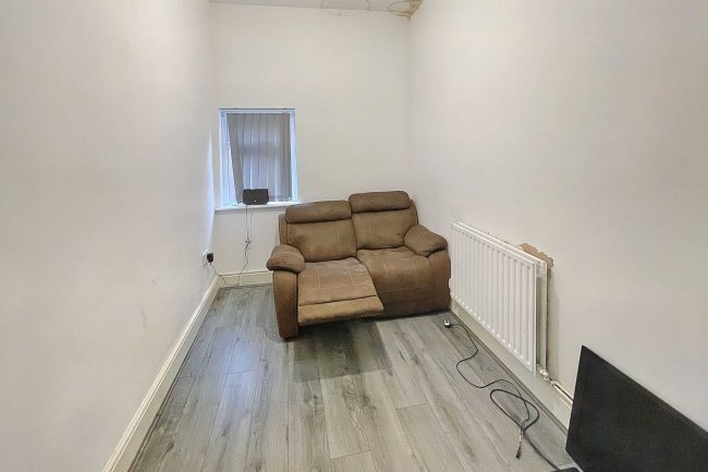 25 Priory Road, Liverpool, Merseyside, L4 2RT 3