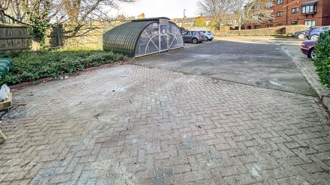 31 Bowmans Mews, Southfields, London, SW18 5TN 4