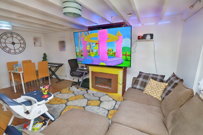 1 Chestnut Cottages, Burton End, Stanstead, CM24 8UJ 2