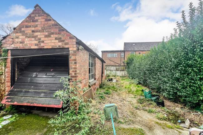 3 Park Avenue, West Bridgford, Nottingham, NG2 6AS 5