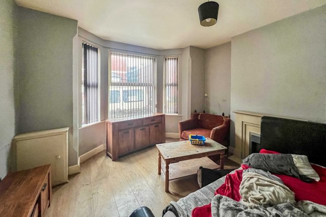 3 Park Avenue, West Bridgford, Nottingham, NG2 6AS 5