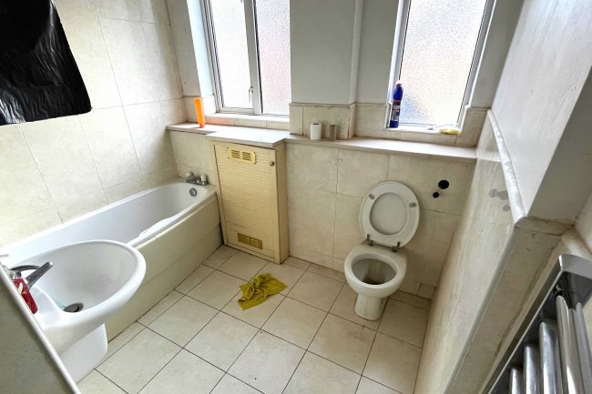 422 Richmond Road, Twickenham, TW1 2EB 10