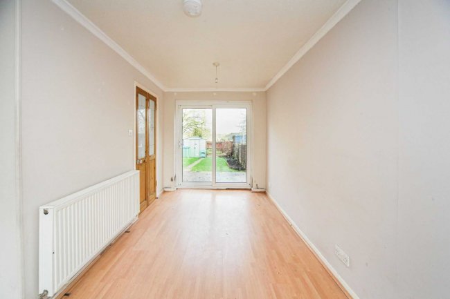 64 Bronte Crescent, Hemel Hempstead, HP2 7PR 4