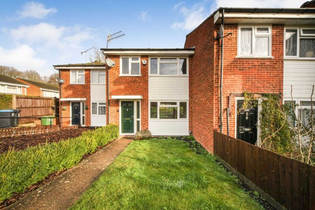 64 Bronte Crescent, Hemel Hempstead, HP2 7PR 4