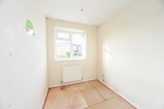 64 Bronte Crescent, Hemel Hempstead, HP2 7PR 4