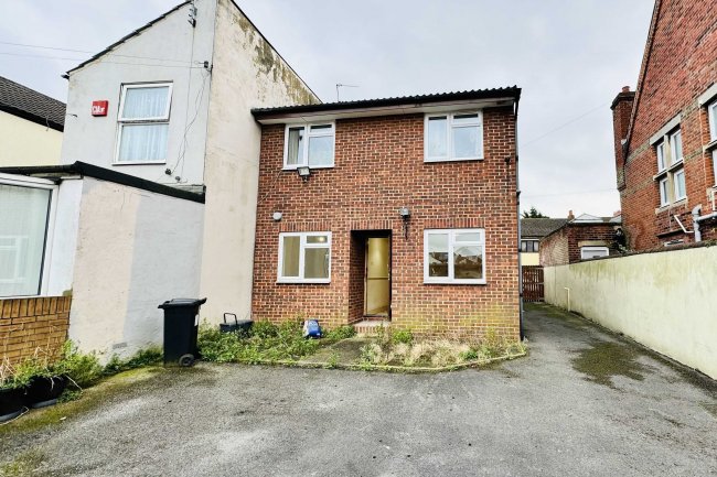 5 New Road, Portsmouth, Hampshire, PO2 7QL 2