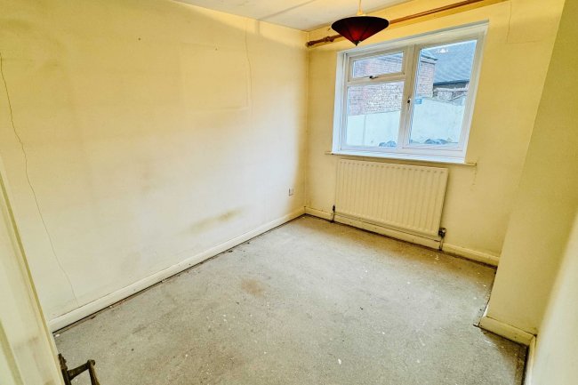 5 New Road, Portsmouth, Hampshire, PO2 7QL 2