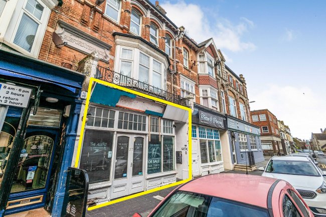 37 St. Leonards Road, Bexhill-on-Sea, East Sussex, TN40 1HP 2