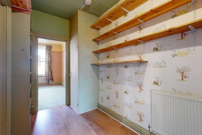 Top Floor Flat, 120 Finborough Road, Chelsea, London, SW10 9AQ 3