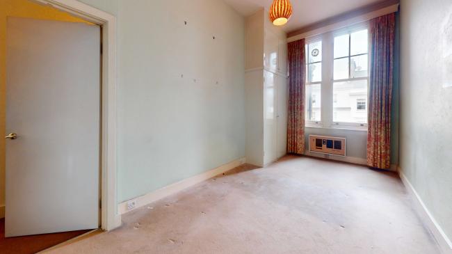 Flat E, 9 Sheffield Terrace, Kensington, London, W8 7NG 2