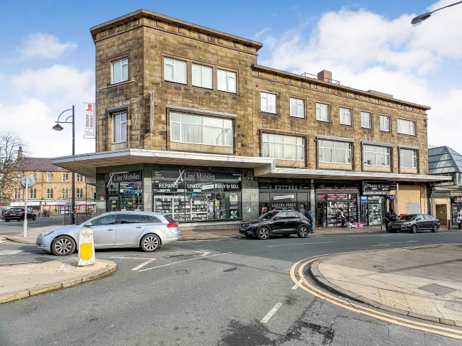 Flat 16, 25 James Street, Bradford, West Yorkshire, BD1 3PZ 2