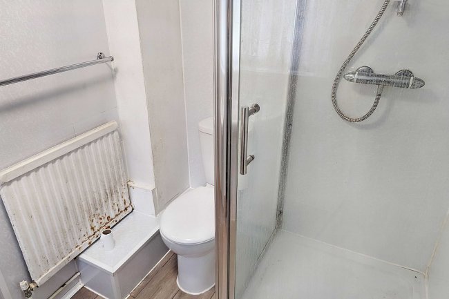 198A St. James's Road, Croydon, Surrey, CR0 2BW 5