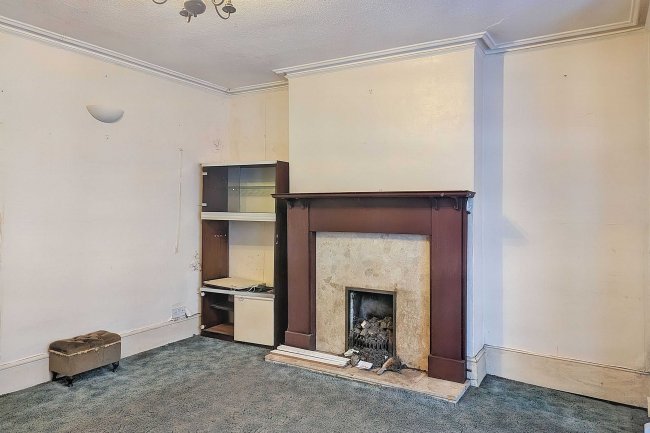 198A St. James's Road, Croydon, Surrey, CR0 2BW 5