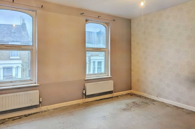 292 Crystal Palace Road, Dulwich SE22 9JJ 4