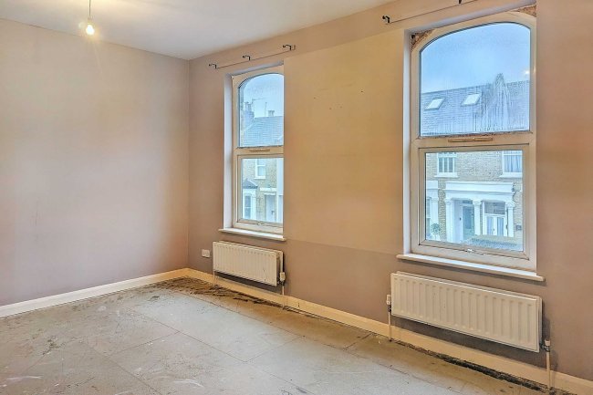 292 Crystal Palace Road, Dulwich SE22 9JJ 4