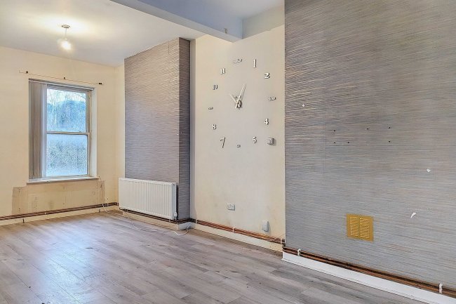 57 Barry Road, East Dulwich, London SE22 0HR 6