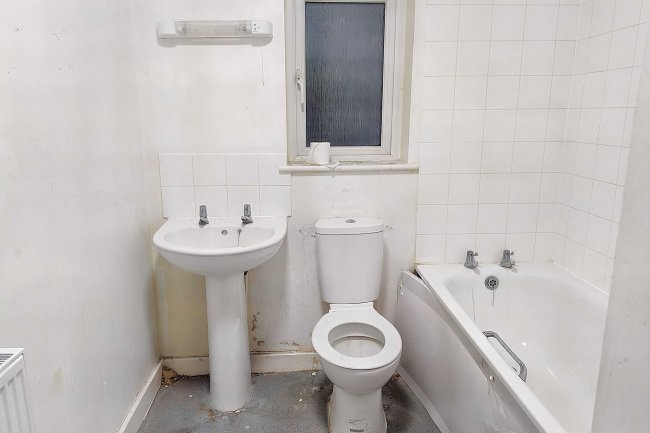 57 Barry Road, East Dulwich, London SE22 0HR 6