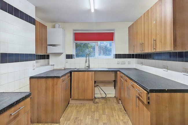 57 Barry Road, East Dulwich, London SE22 0HR 6