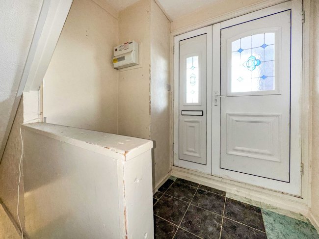 147 Waverley Road, Tottenham, N17 0PB 1