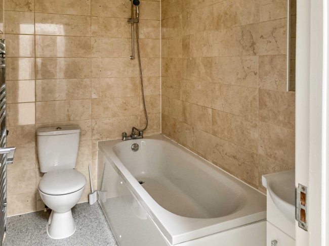 18, 20, 22, 24 Warehome Mews, 7 Jutland Road, Plaistow, E13 8FD 5