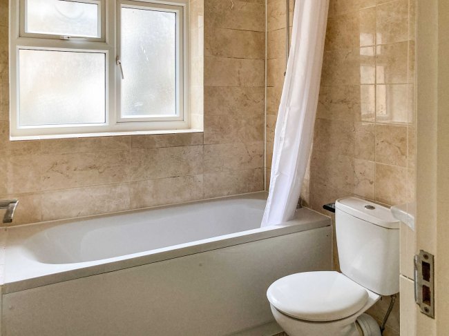 18, 20, 22, 24 Warehome Mews, 7 Jutland Road, Plaistow, E13 8FD 5