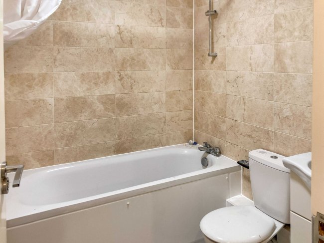 18, 20, 22, 24 Warehome Mews, 7 Jutland Road, Plaistow, E13 8FD 5