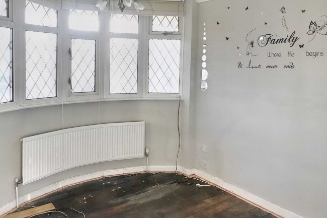 22 Warwick Crescent, Clacton-on-Sea, Essex, CO15 3DG 6