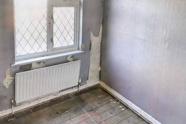 22 Warwick Crescent, Clacton-on-Sea, Essex, CO15 3DG 6