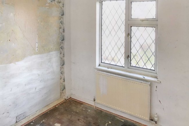 22 Warwick Crescent, Clacton-on-Sea, Essex, CO15 3DG 6