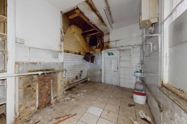 278 Haydons Road, Wimbledon, London, SW19 8TT 9