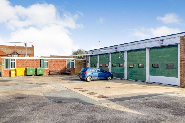 Priory House, Duckamere Road, Bramford, Ipswich, IP8 4AJ 1