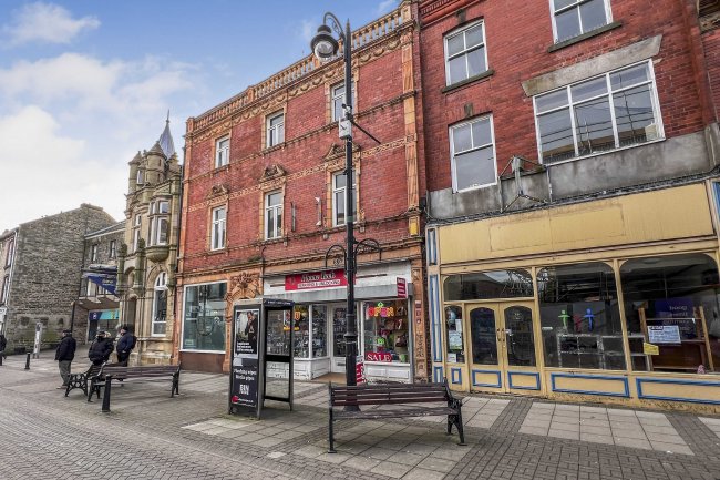 16 Newgate Street, Bishop Auckland, DL14 7EG 7