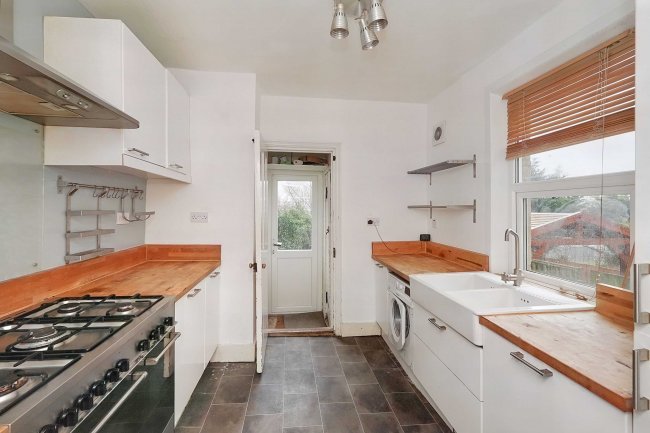 56 Stanhope Road, Dover, Kent, CT16 2PR 8