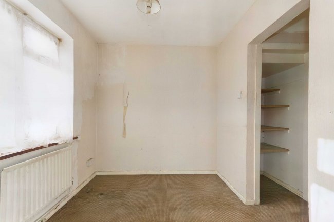 150 Vandyke Road, Leighton Buzzard, Bedfordshire, LU7 3HS 6