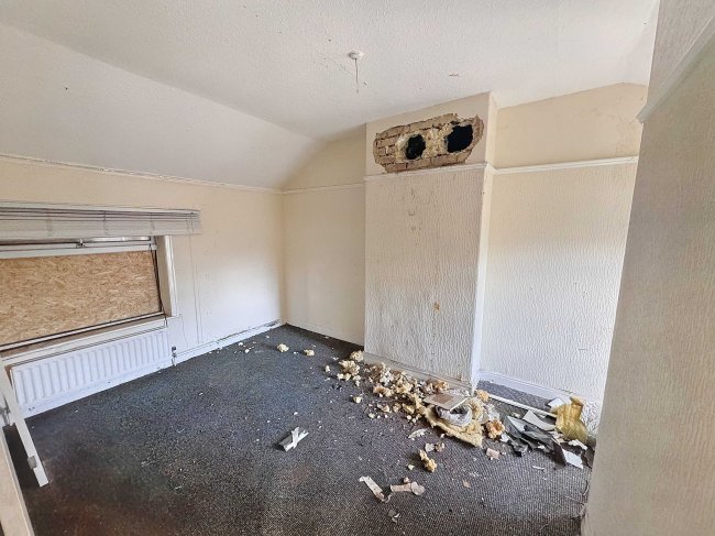 38 South View, Wheatley Hill, Durham, DH6 3LL 4