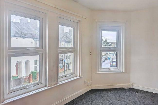 28B Swete Street, Plaistow, London, E13 0BS 4