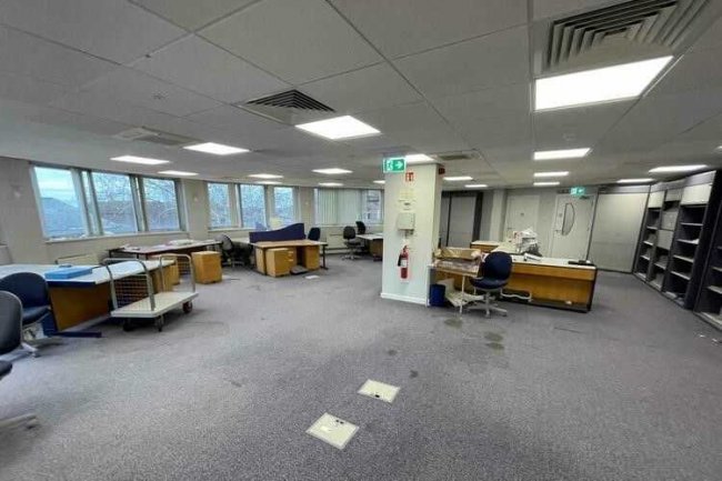 18 Upper Market Square, Stoke-On-Trent ST1 1BS 2