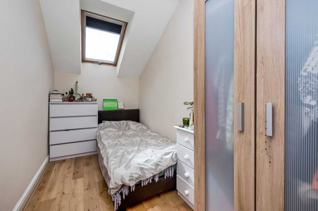Flat 4, 77 Westow Hill, London SE19 1TX 7
