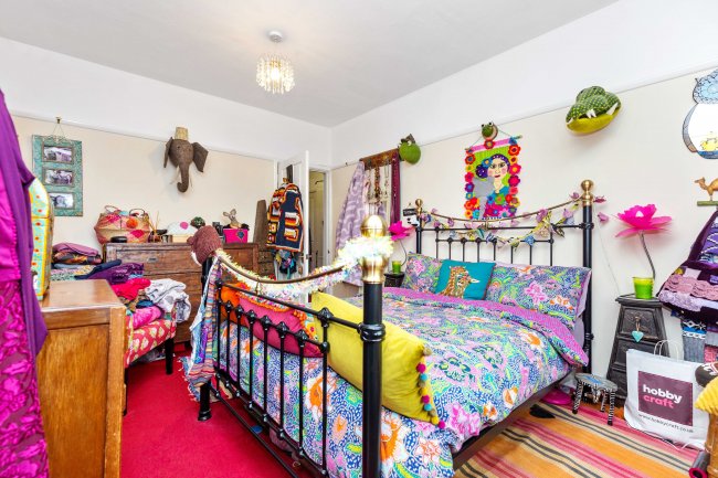 44 Alexandra Road, Farnborough, GU14 6DA 6