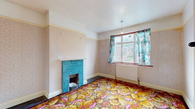 80 Beverley Road, Whyteleafe, Surrey, CR3 0DX 5